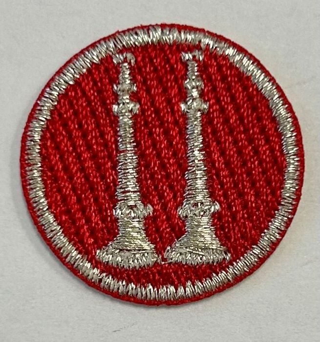 FIRE FIGHTER 2 BUGLES PARALLEL, 1" CIRCLE - METALLIC SILVER ON RED - SEW ON.